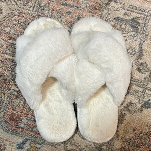 Cozy White Faux Fur Slippers